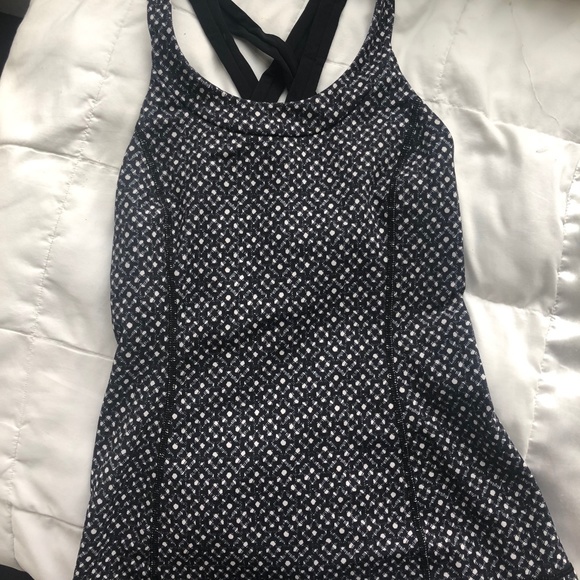 lululemon athletica Tops - Lululemon tank with built in sports bra